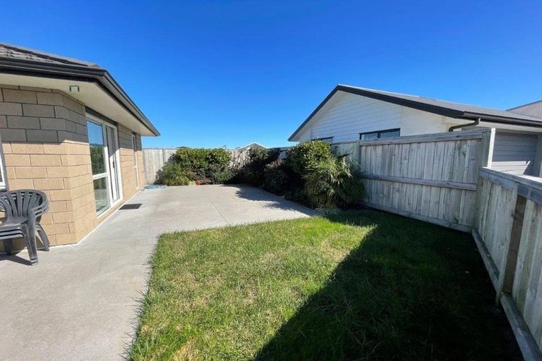 Photo of property in 25 Oka Street, Papamoa Beach, Papamoa, 3118