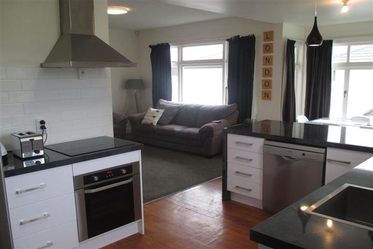 Photo of property in 254 Hills Road, Mairehau, Christchurch, 8013