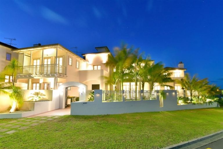 Photo of property in 295 Pinecrest Drive, Gulf Harbour, Whangaparaoa, 0930