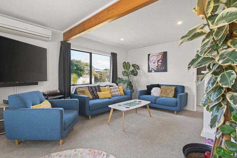 Photo of property in 7 Greenpark Way, Greerton, Tauranga, 3112