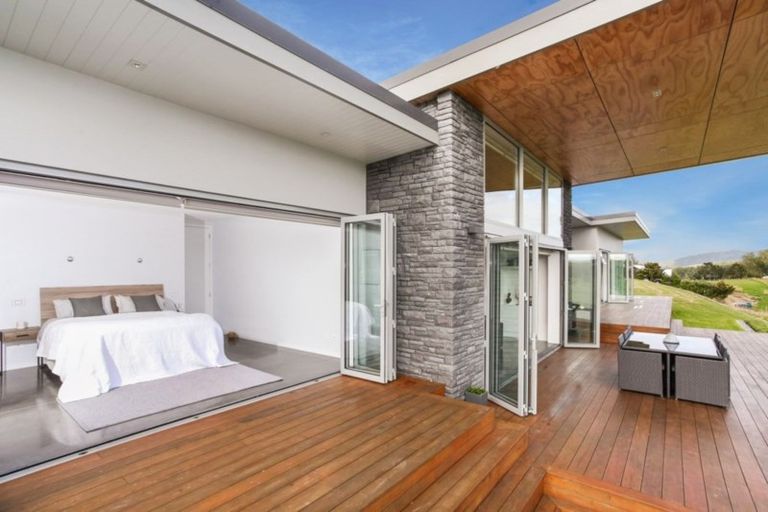 Photo of property in 525 Clevedon Kawakawa Road, Clevedon, 2585