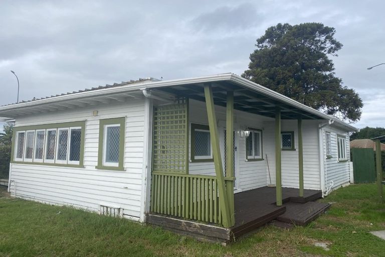 Photo of property in 2/69 Portage Road, Otahuhu, Auckland, 1062