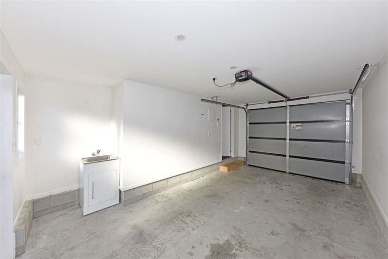 Photo of property in 2/170 Palmers Road, New Brighton, Christchurch, 8083