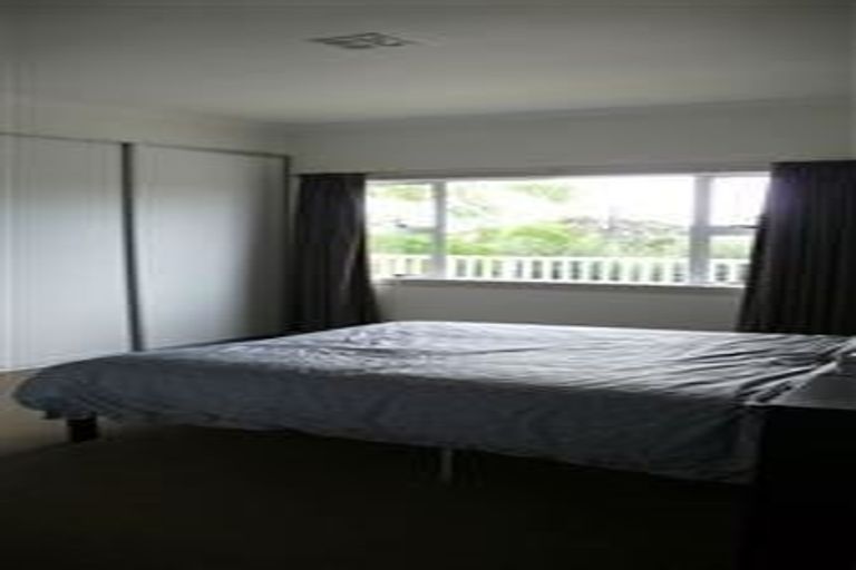 Photo of property in 1/5 Milton Road, Northcote Point, Auckland, 0627
