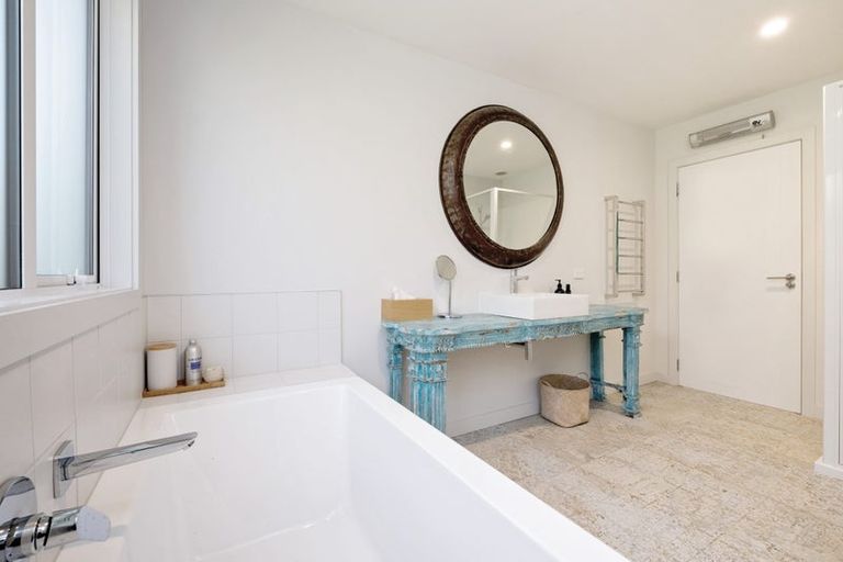 Photo of property in 19 Harper Road, Waimarama, 4294