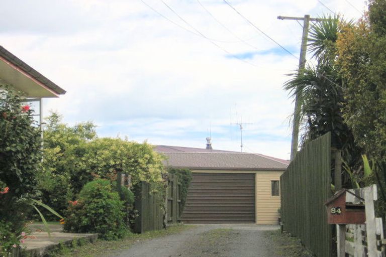 Photo of property in 84 Kingswood Road, Brookfield, Tauranga, 3110