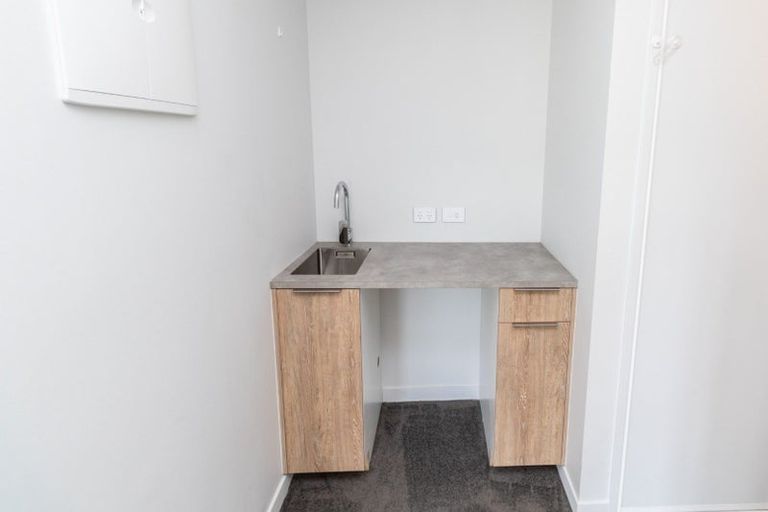 Photo of property in Pinnacle Apartments, W402/160 Victoria Street, Te Aro, Wellington, 6011
