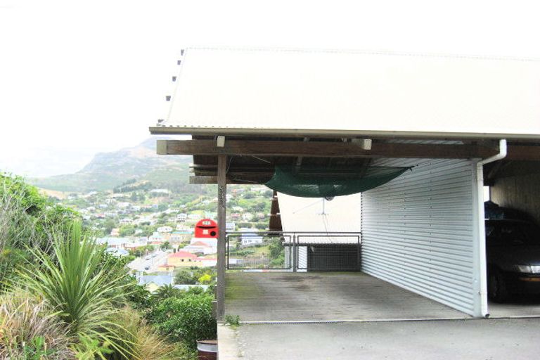 Photo of property in 83 Reserve Terrace, Lyttelton, 8082