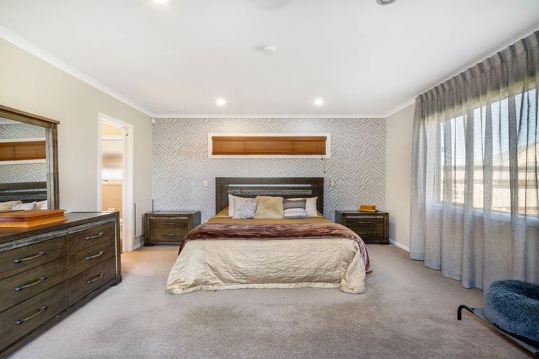 Photo of property in 3 Bouvardia Avenue, Milson, Palmerston North, 4414