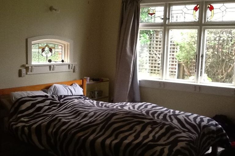 Photo of property in 129 Queen Street, North Dunedin, Dunedin, 9016