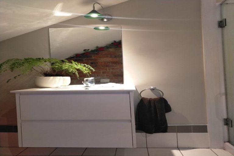 Photo of property in 195 The Terrace, Wellington Central, Wellington, 6011