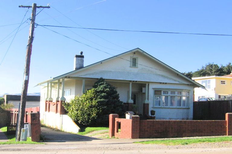Photo of property in 6 Elliott Street, Johnsonville, Wellington, 6037
