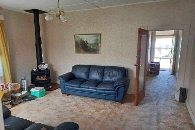 Photo of property in 53 York Street, Moera, Lower Hutt, 5010
