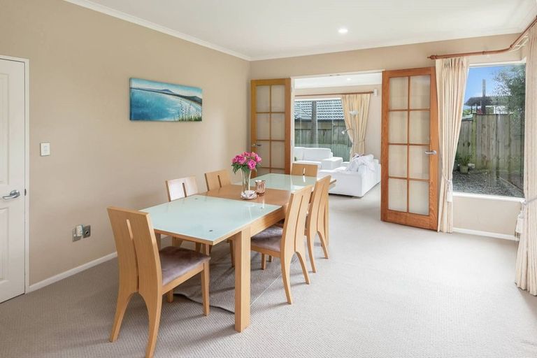 Photo of property in 100 Middlefield Drive, Flat Bush, Auckland, 2016