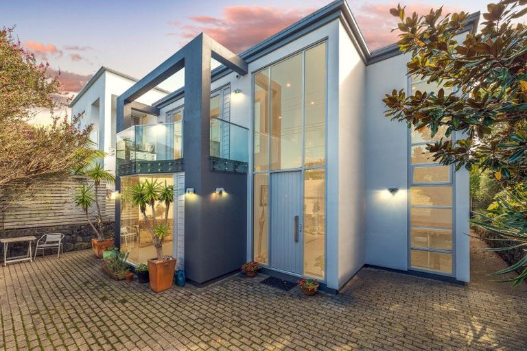 Photo of property in 217a East Coast Road, Campbells Bay, Auckland, 0620