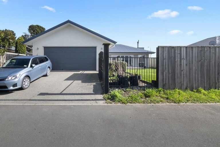 Photo of property in 32 Stanford Way, Rolleston, 7615