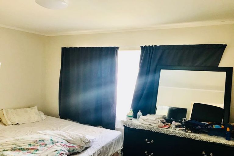 Photo of property in 64 Rosella Road, Mangere East, Auckland, 2024