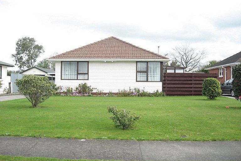 Photo of property in 4 Hendon Place, West End, Palmerston North, 4412