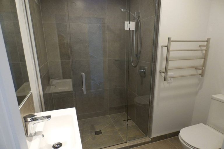 Photo of property in 26 Memorial Park Lane, Hobsonville, Auckland, 0618