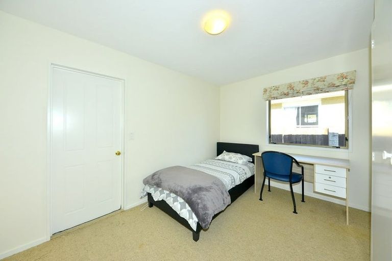 Photo of property in 69 Brodie Street, Ilam, Christchurch, 8041