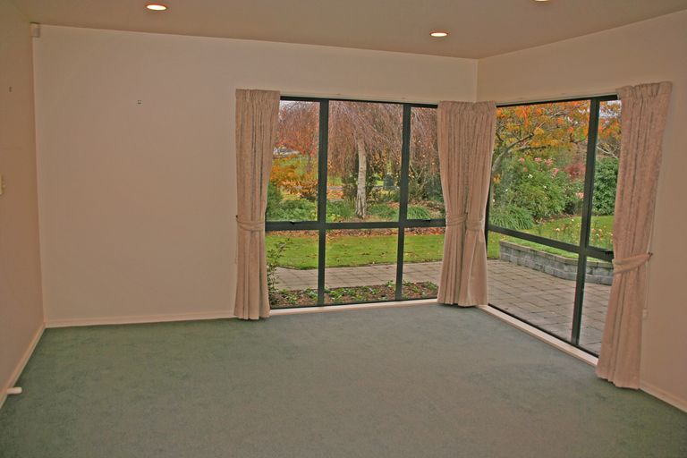 Photo of property in 10 Brookside Place, Mosgiel, 9024