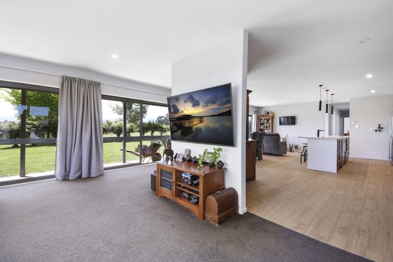 Photo of property in 74 Thompsons Road, Loburn, Rangiora, 7472