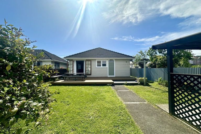 Photo of property in 104 Cuba Street, Petone, Lower Hutt, 5012