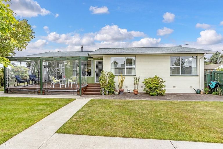 Photo of property in 45 Ruru Road, Bromley, Christchurch, 8062