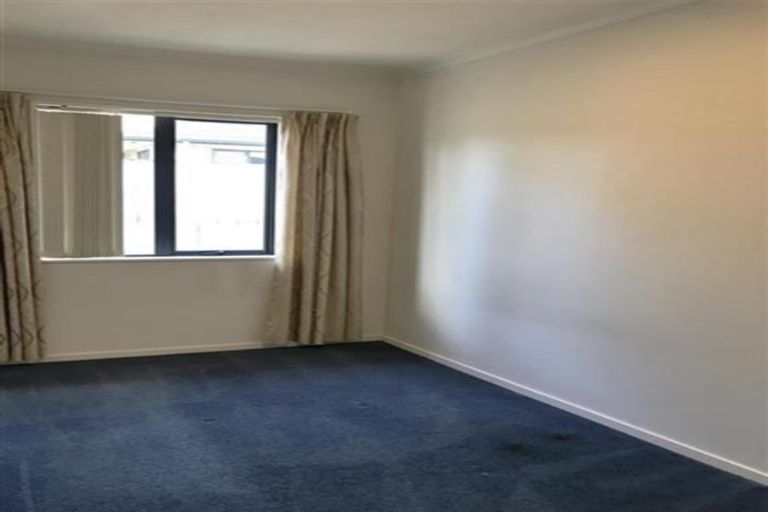 Photo of property in 22 Sean Fitzpatrick Place, Papatoetoe, Auckland, 2025