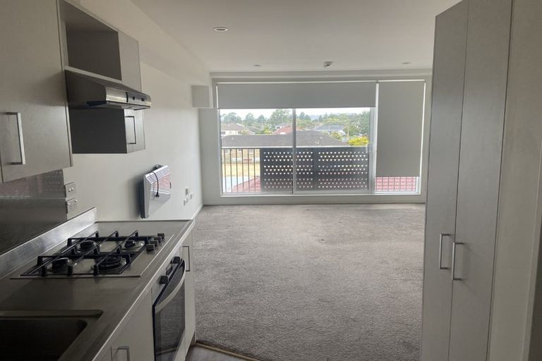 Photo of property in 19 Charles Street, Papatoetoe, Auckland, 2025
