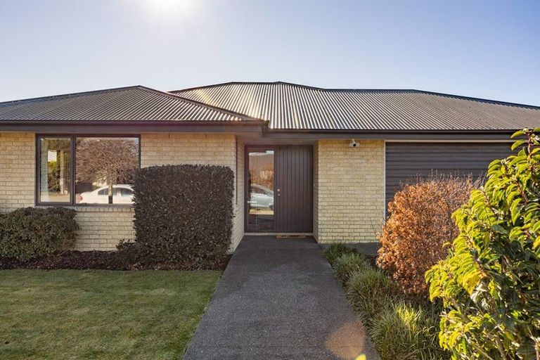 Photo of property in 47 Factory Road, Belfast, Christchurch, 8051