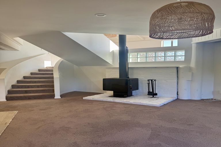 Photo of property in 120 Stanmore Bay Road, Stanmore Bay, Whangaparaoa, 0932