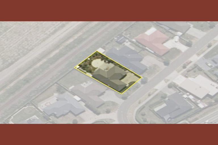 Photo of property in 11 Waitaha Place, Clive, 4102