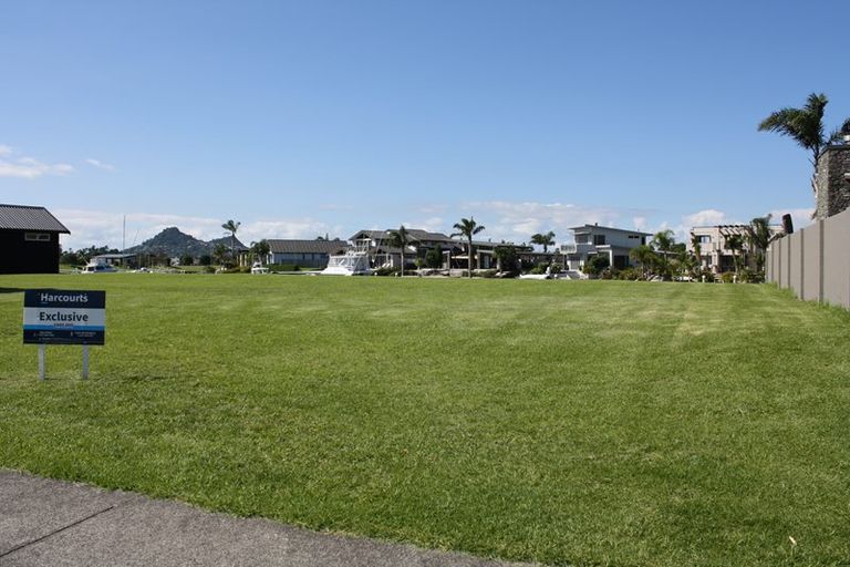 Photo of property in 154 Waterways Parade, Pauanui, Hikuai, 3579