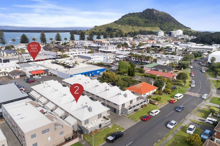 Photo of property in 2/48 May Street, Mount Maunganui, 3116