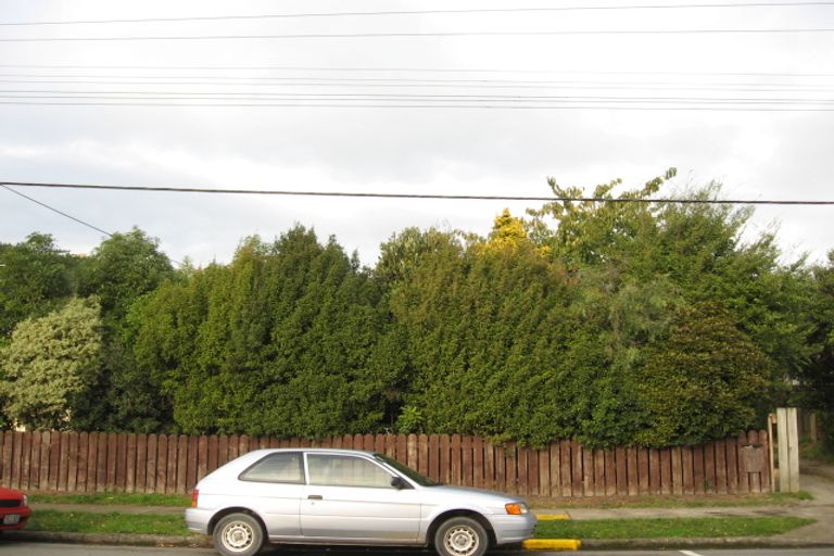 Photo of property in 30 Hinemoa Street, Paraparaumu, 5032