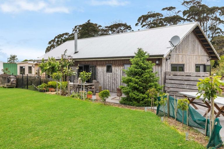 Photo of property in 294 Inland Road North, Tikorangi, Waitara, 4383