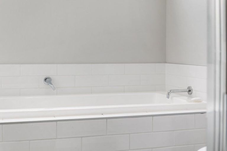 Photo of property in 4 Mount Burke Street, Wanaka, 9305