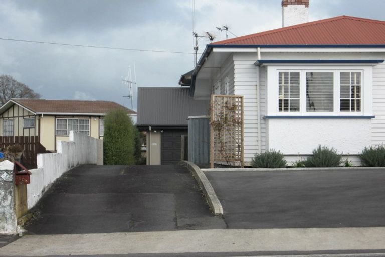 Photo of property in 180 Cambridge Road, Hillcrest, Hamilton, 3216