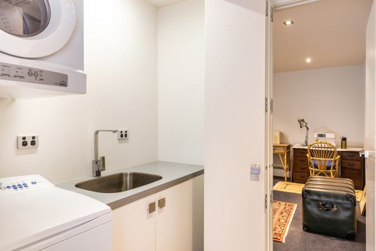 Photo of property in 4/5 The Moorings, Two Mile Bay, Taupo, 3330