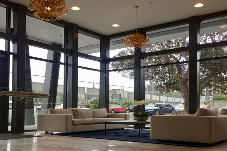 Photo of property in 10 Lion Place, Papamoa, 3118