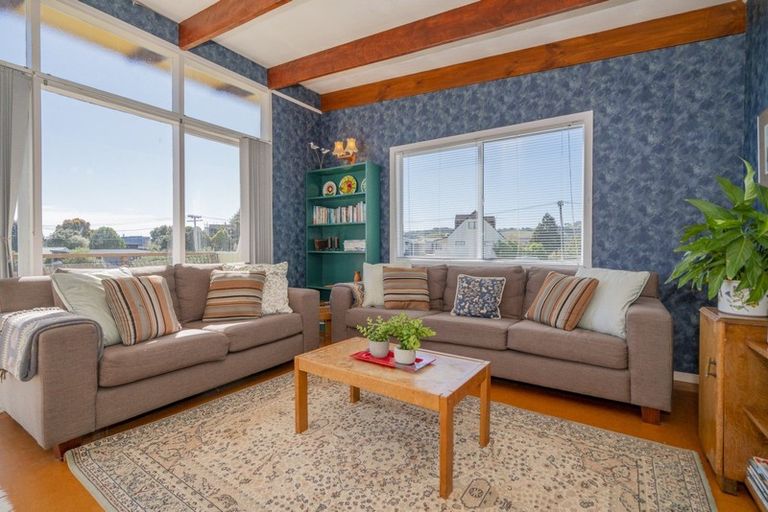 Photo of property in 50 Banks Street, Cooks Beach, Whitianga, 3591