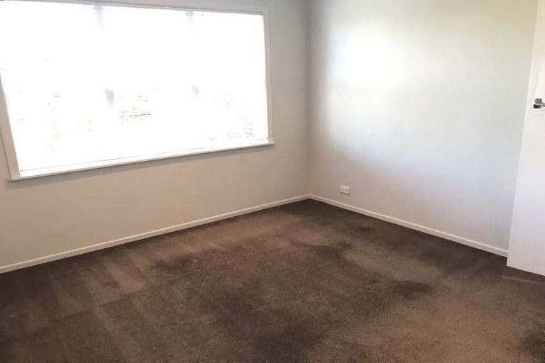 Photo of property in 185 Birkdale Road, Birkdale, Auckland, 0626