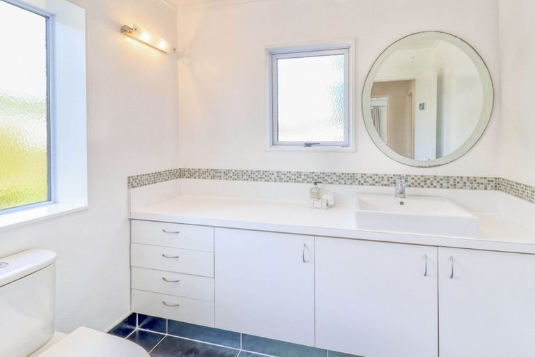 Photo of property in 40a Cashmere Avenue, Khandallah, Wellington, 6035