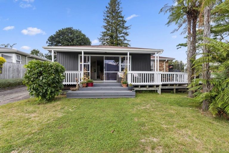Photo of property in 14 Delphi Place, Sunnybrook, Rotorua, 3015