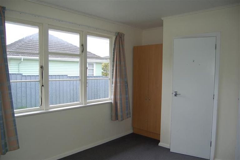 Photo of property in 84 Wainuiomata Road, Wainuiomata, Lower Hutt, 5014
