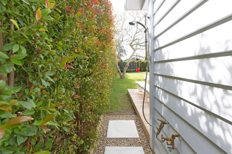 Photo of property in 60 Brixton Road, Manly, Whangaparaoa, 0930