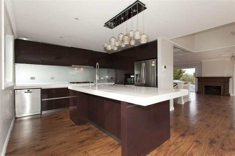 Photo of property in 220 Gills Road, Albany Heights, Auckland, 0632