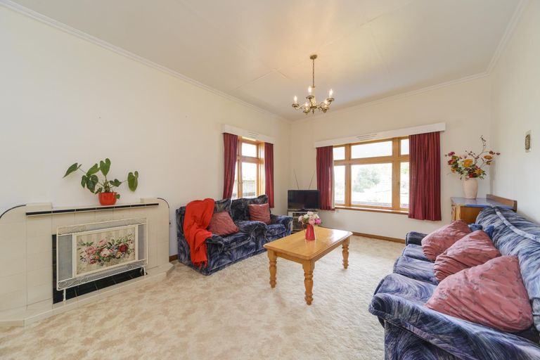 Photo of property in 50 Florence Avenue, Palmerston North, 4414