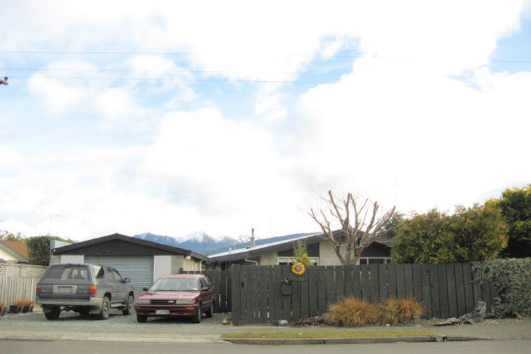 Photo of property in 99 Quintin Drive, Te Anau, 9600